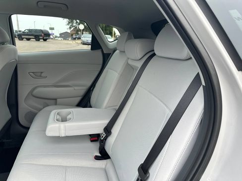 Used 2025 Hyundai Kona SEL AWD/4WD image 19