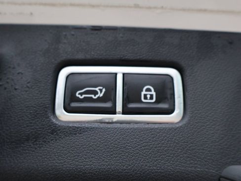 Used 2023 Kia Sorento SX Prestige AWD/4WD image 64