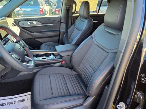 New 2026 Ford Explorer ST-Line w/ ST-Line Street Pack image 15