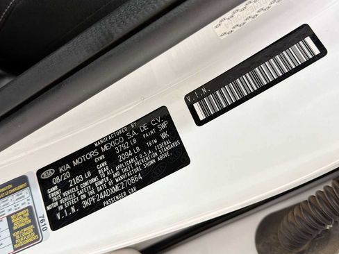 Used 2021 Kia Forte LXS FWD image 11