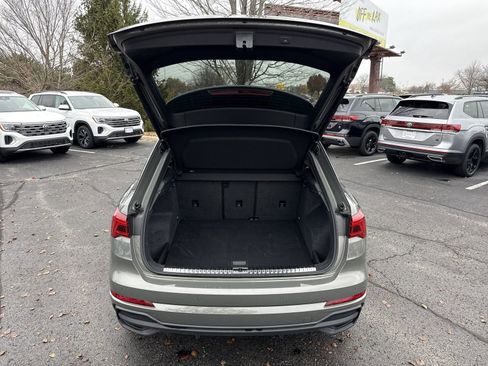 Used 2025 Audi Q3 2.0T Premium image 24