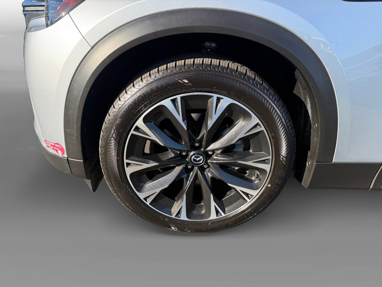 Used 2024 MAZDA CX-90 Plug-In Hybrid w/ Premium Plus AWD/4WD image 9
