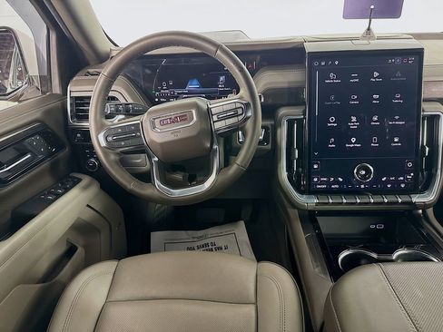 Used 2025 GMC Yukon Elevation w/ LPO, Floor Liner Package AWD/4WD image 26