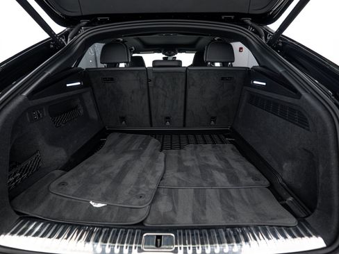 Used 2025 Audi SQ8 Premium Plus AWD/4WD image 21