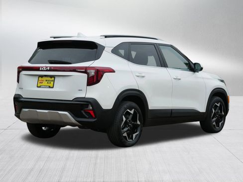 Certified 2024 Kia Seltos EX AWD/4WD image 7