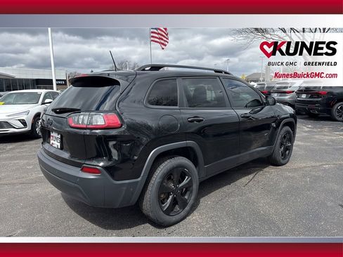 Used 2020 Jeep Cherokee Latitude Plus image 15