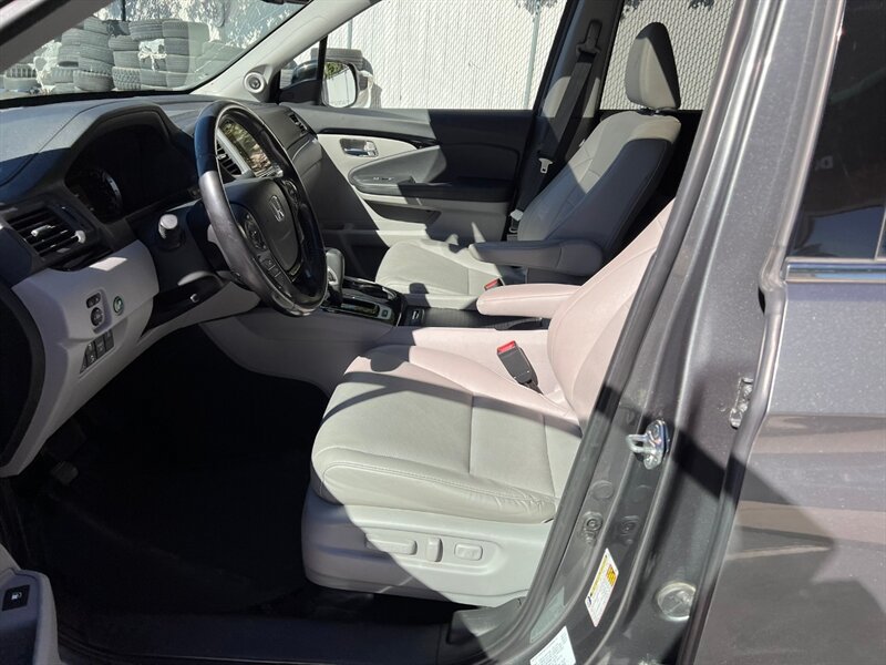 Used 2019 Honda Ridgeline RTL-E image 15