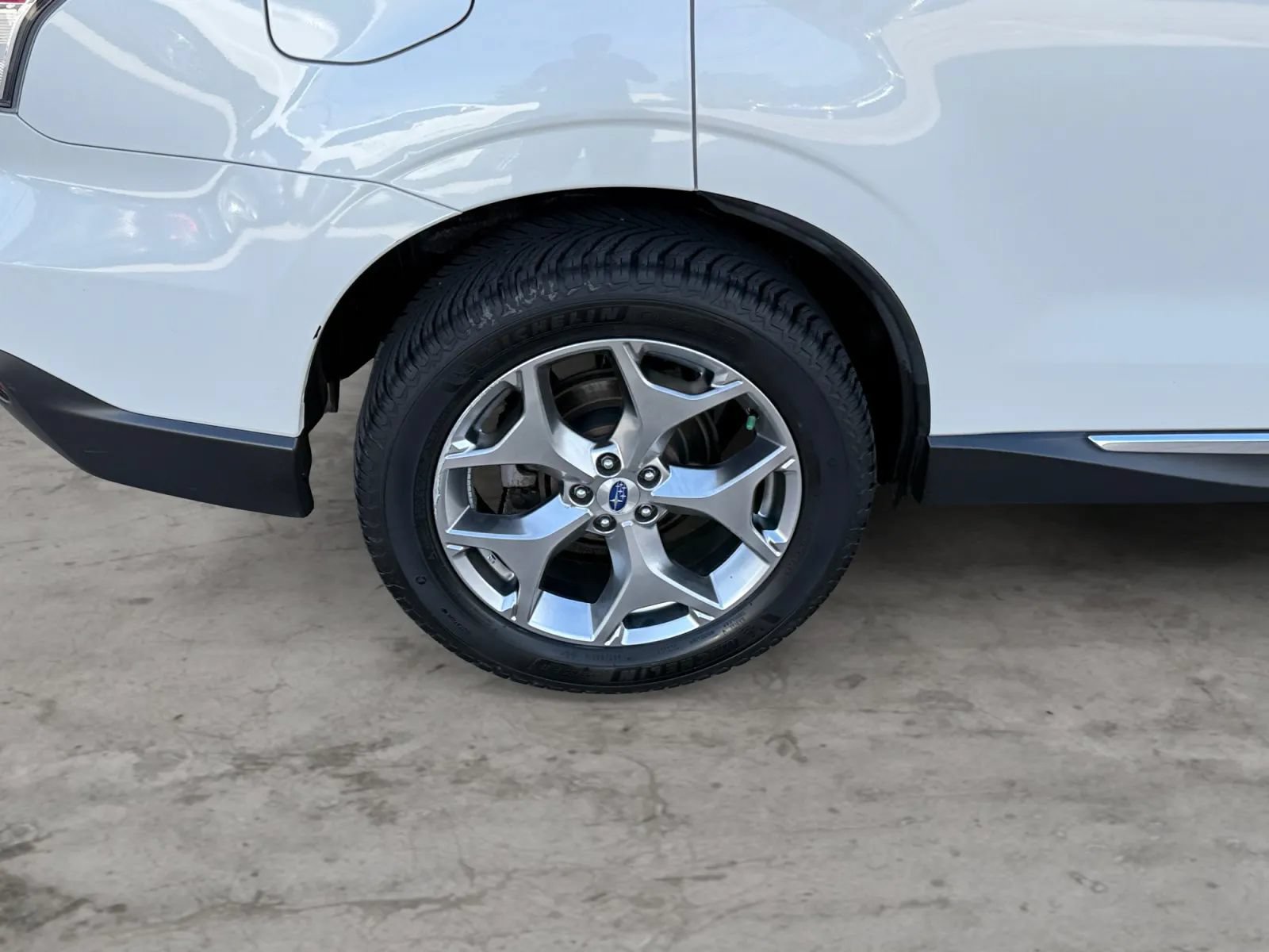 Used 2017 Subaru Forester 2.5i Touring AWD/4WD image 45