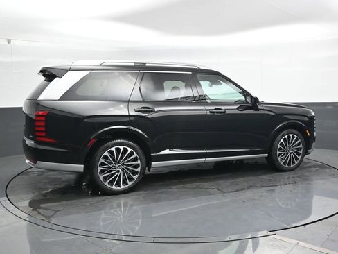 New 2026 Hyundai Palisade Calligraphy AWD/4WD image 2