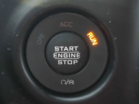 Used 2023 Jeep Wrangler Unlimited Rubicon 392 image 32