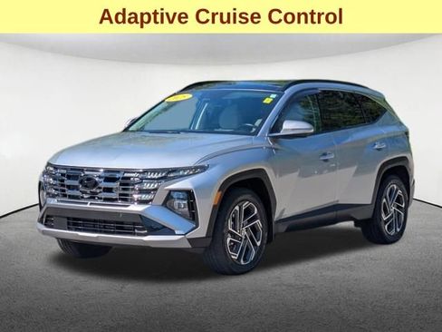 Used 2025 Hyundai Tucson Limited AWD/4WD image 10