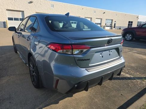 Used 2026 Toyota Corolla SE FWD image 3
