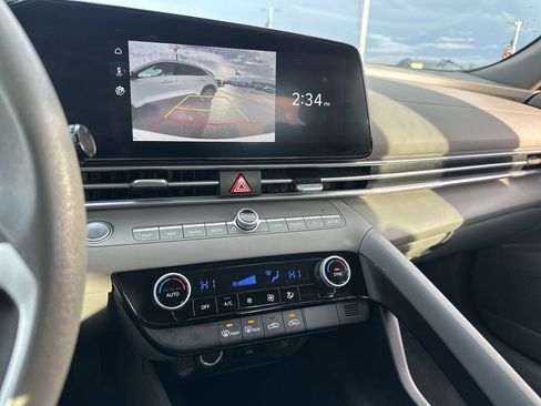 Used 2024 Hyundai Elantra SEL image 42