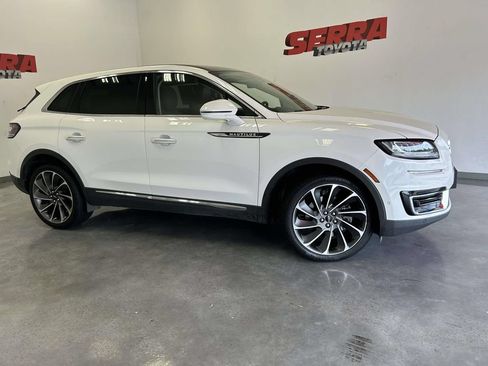 Used 2020 Lincoln Nautilus Reserve w/ Equipment Group 202A AWD/4WD image 2