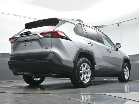 Used 2019 Toyota RAV4 LE w/ All Weather Liner Package image 35