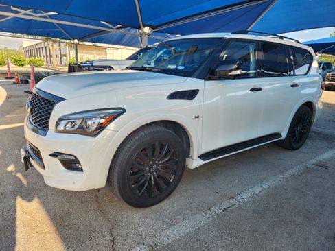 Used 2016 INFINITI QX80 Luxe w/ 22" Wheel Package image 2