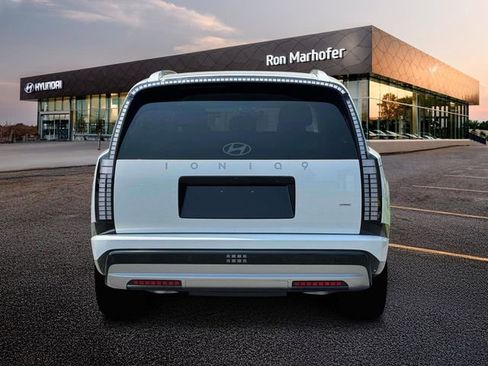 New 2026 Hyundai Ioniq 9 SEL image 6