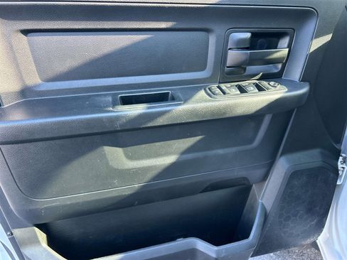 Used 2018 RAM 3500 Tradesman w/ Chrome Appearance Group image 21