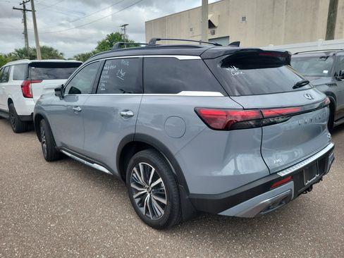 Certified 2025 INFINITI QX60 Autograph w/ Cargo Package image 4