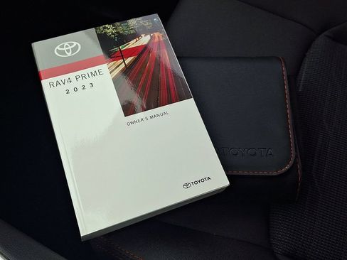 Used 2023 Toyota RAV4 SE w/ Weather & Moonroof Package AWD/4WD image 25