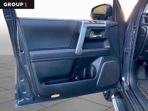 Used 2024 Toyota 4Runner SR5 Premium w/ Moonroof Package AWD/4WD image 22