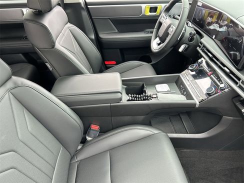 New 2026 Hyundai Santa Fe SEL image 11