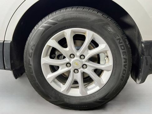 Used 2020 Chevrolet Equinox LT AWD/4WD image 36