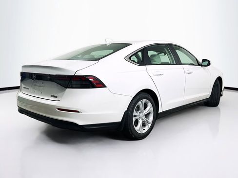 Certified 2025 Honda Accord LX image 7