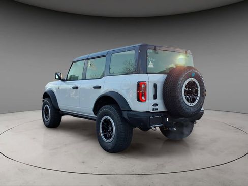 New 2025 Ford Bronco Badlands w/ Sasquatch Package image 3