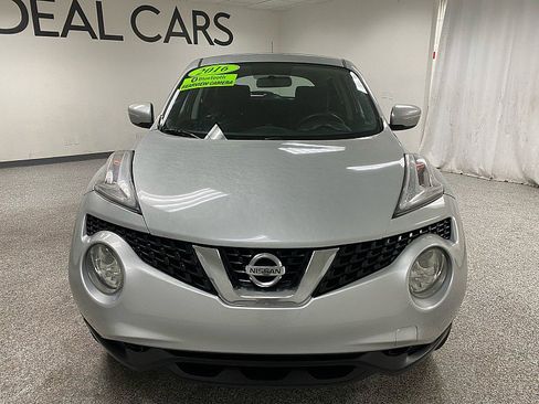 Used 2016 Nissan Juke S image 2