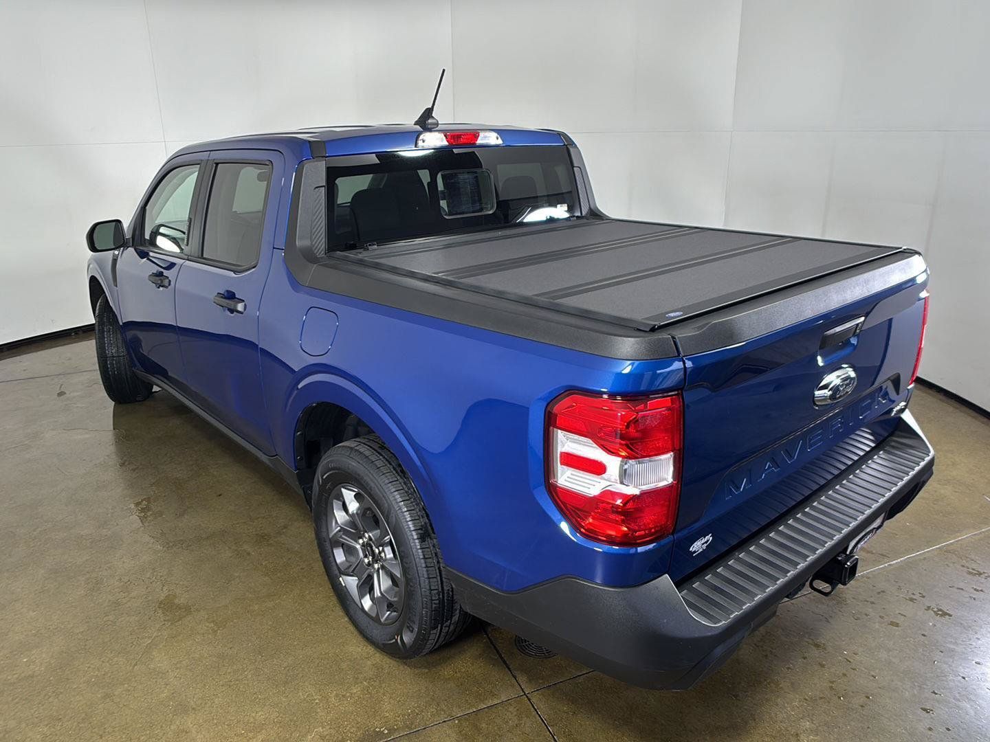 Used 2023 Ford Maverick XLT w/ Equipment Group 300A Standard AWD/4WD image 12