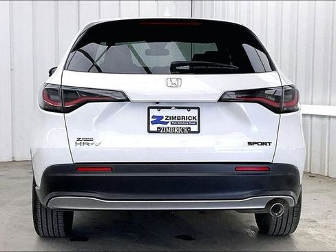 Certified 2023 Honda HR-V Sport image 4