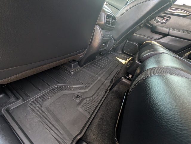 Used 2025 Honda Pilot EX-L image 45