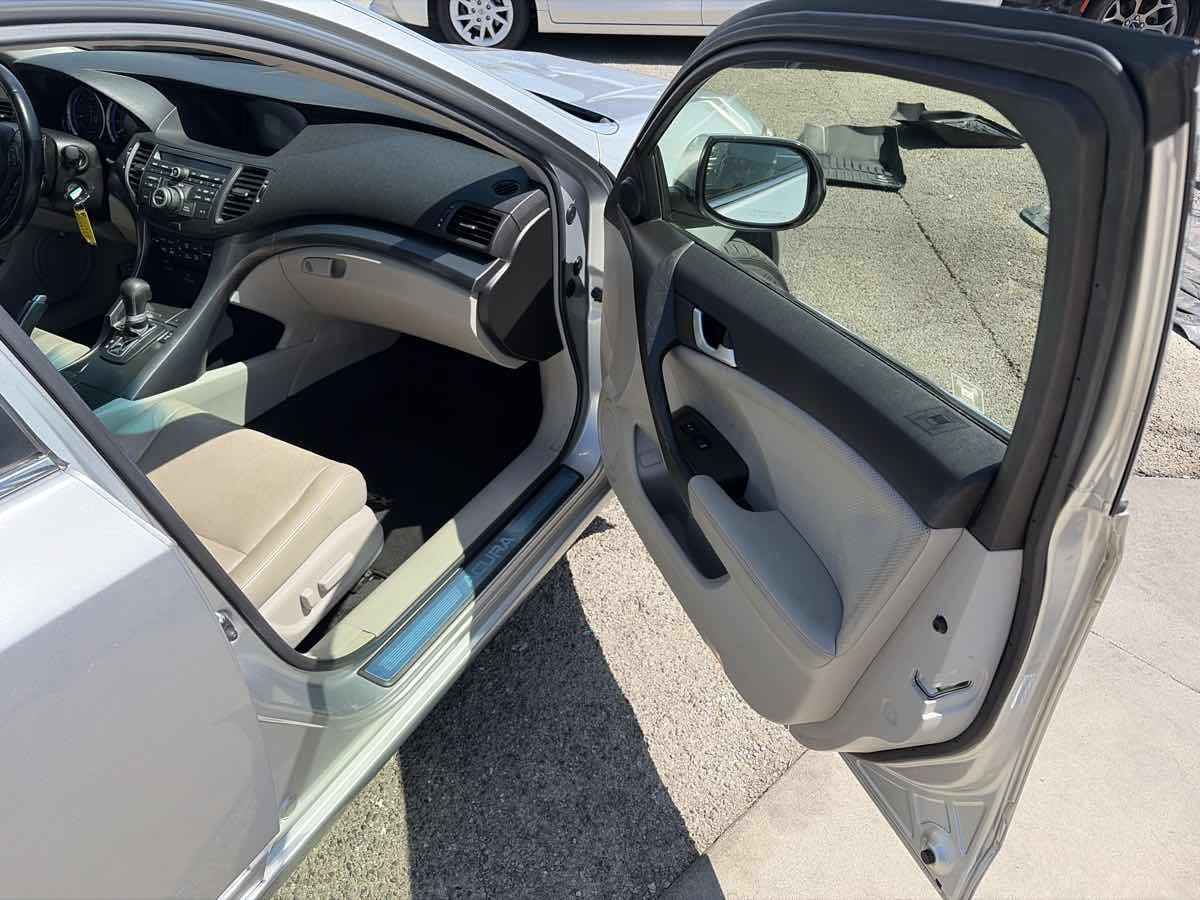 Used 2012 Acura TSX Sedan FWD image 28