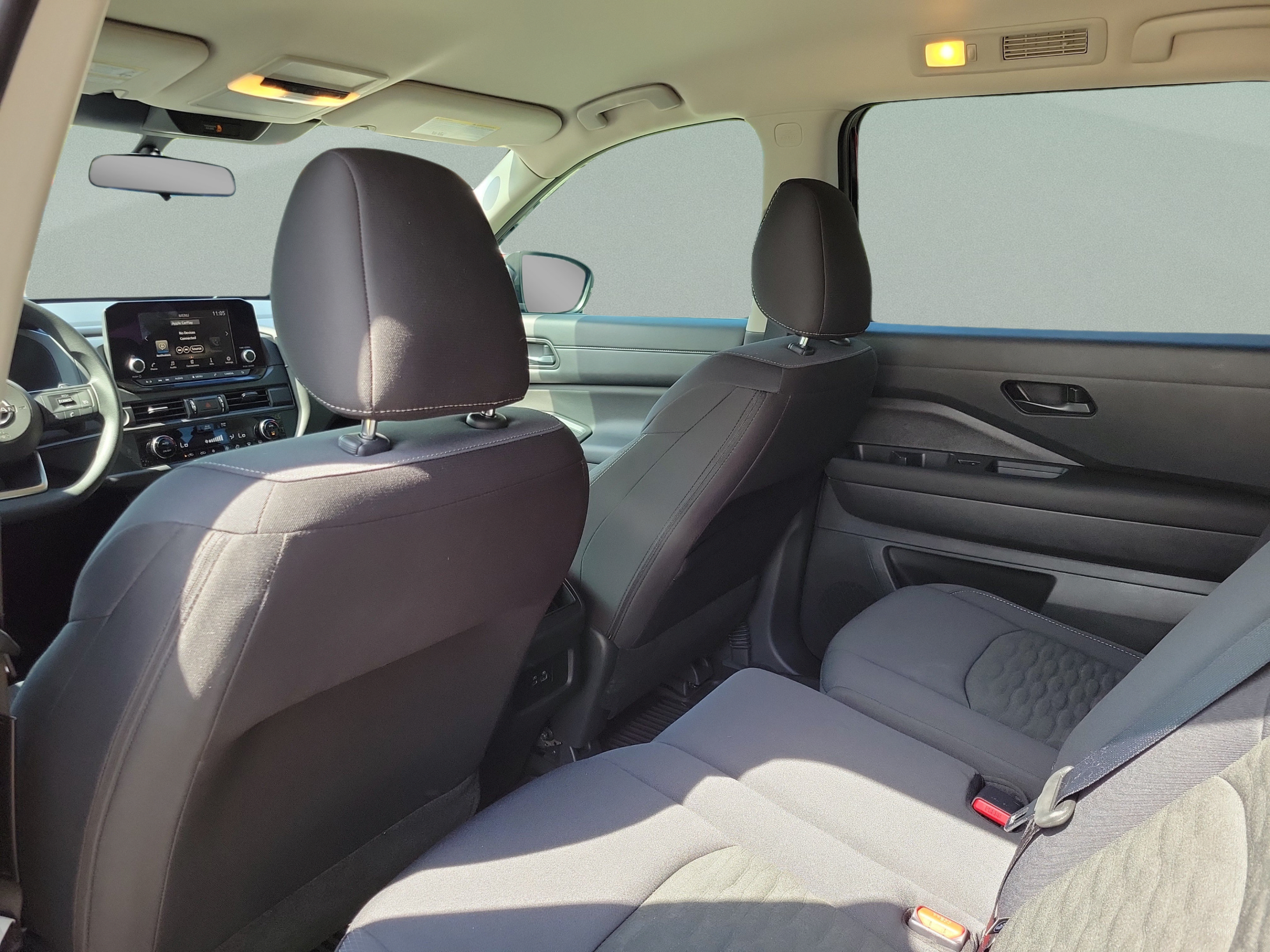 Certified 2025 Nissan Pathfinder S FWD image 7
