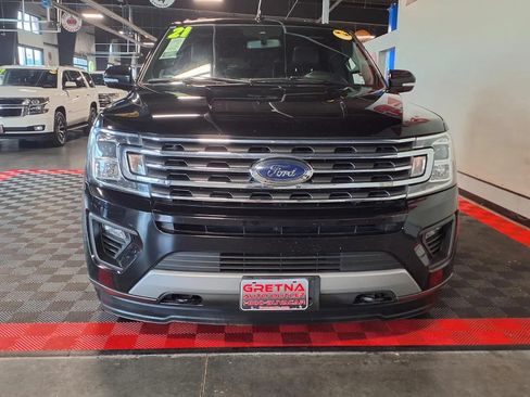 Used 2021 Ford Expedition XLT AWD/4WD image 3