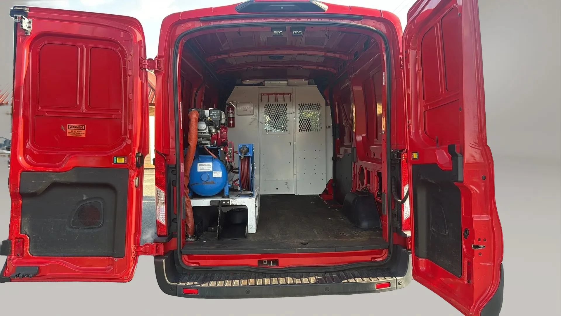 Used 2020 Ford Transit 250 Medium Roof RWD image 4