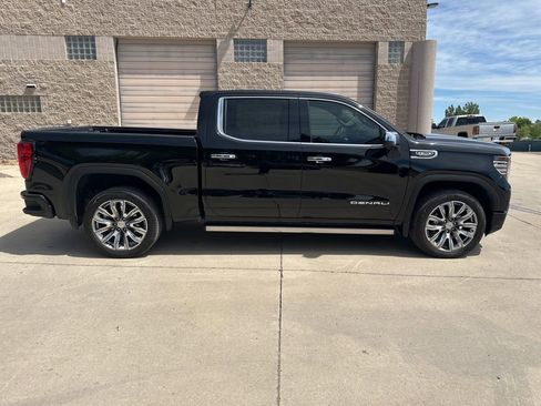 Certified 2024 GMC Sierra 1500 Denali w/ Denali Reserve Package AWD/4WD image 36