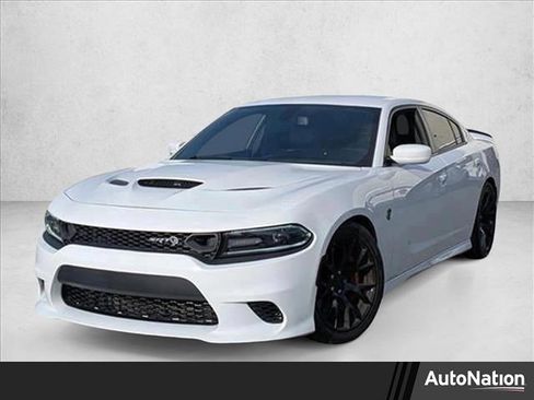 Used 2019 Dodge Charger SRT Hellcat image 1