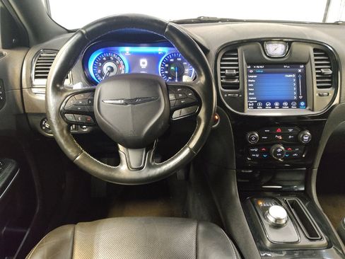 Used 2018 Chrysler 300 S w/ 300S Premium Group 2 image 22