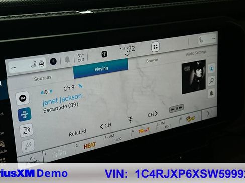 Used 2025 Jeep Wrangler Sahara w/ Safety Group image 28