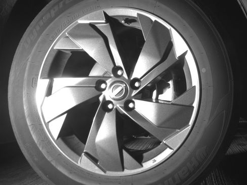 Used 2025 Nissan Rogue SV AWD/4WD image 13