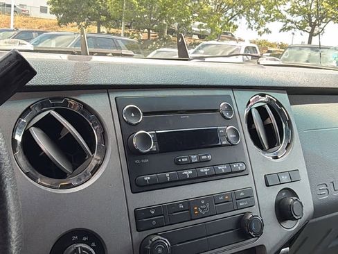 Used 2014 Ford F250 XLT AWD/4WD image 14