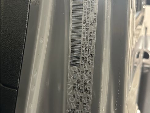 Used 2019 Jeep Wrangler Unlimited Rubicon image 38