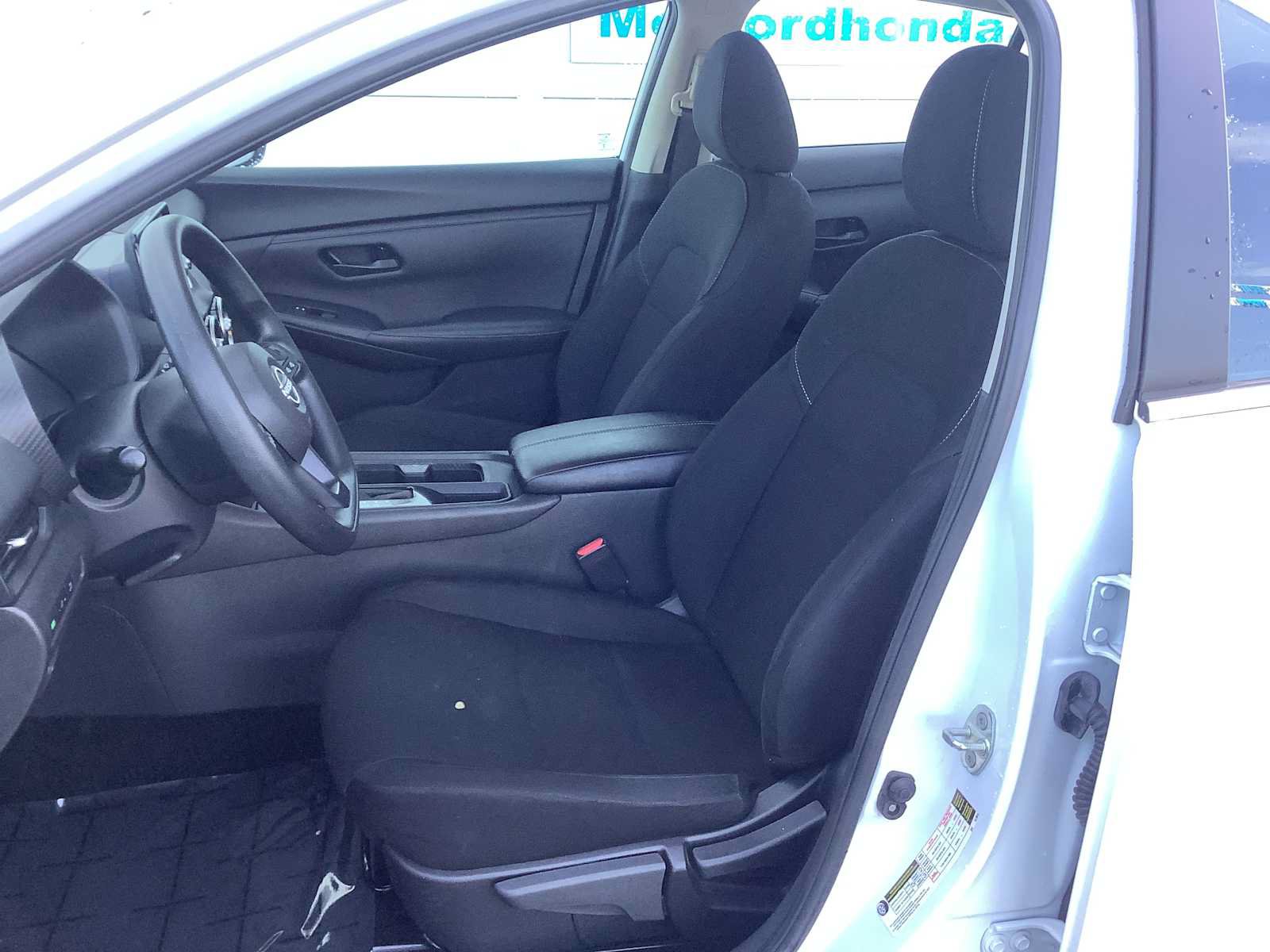 Used 2024 Nissan Sentra S FWD image 11