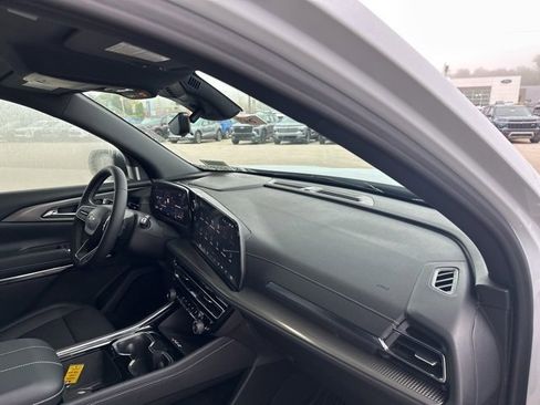 New 2026 Chevrolet Traverse LT w/ Sun and Wheel Package image 33