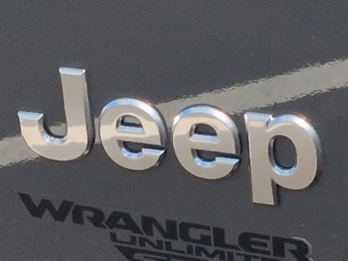 Used 2019 Jeep Wrangler Unlimited Sport AWD/4WD image 11