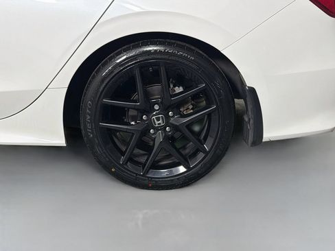 Used 2023 Honda Civic Sport image 28
