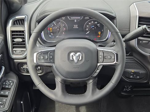 Used 2026 RAM 2500 Laramie AWD/4WD image 41