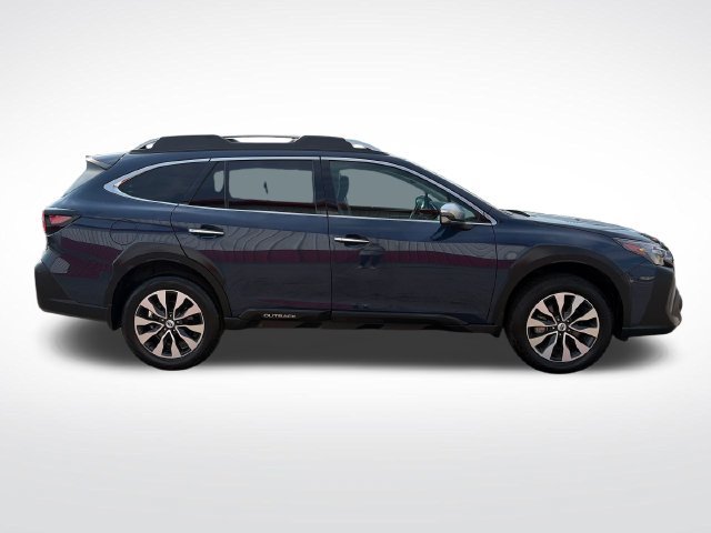 Used 2024 Subaru Outback Touring XT AWD/4WD image 10